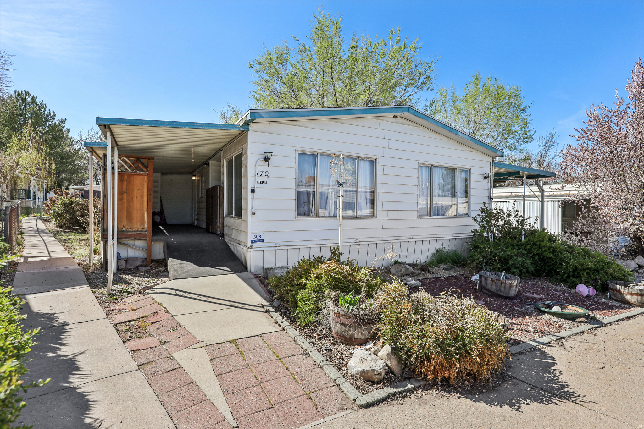 370 E MERLIN ST #308, North Salt Lake, UT 84054 — photo 1