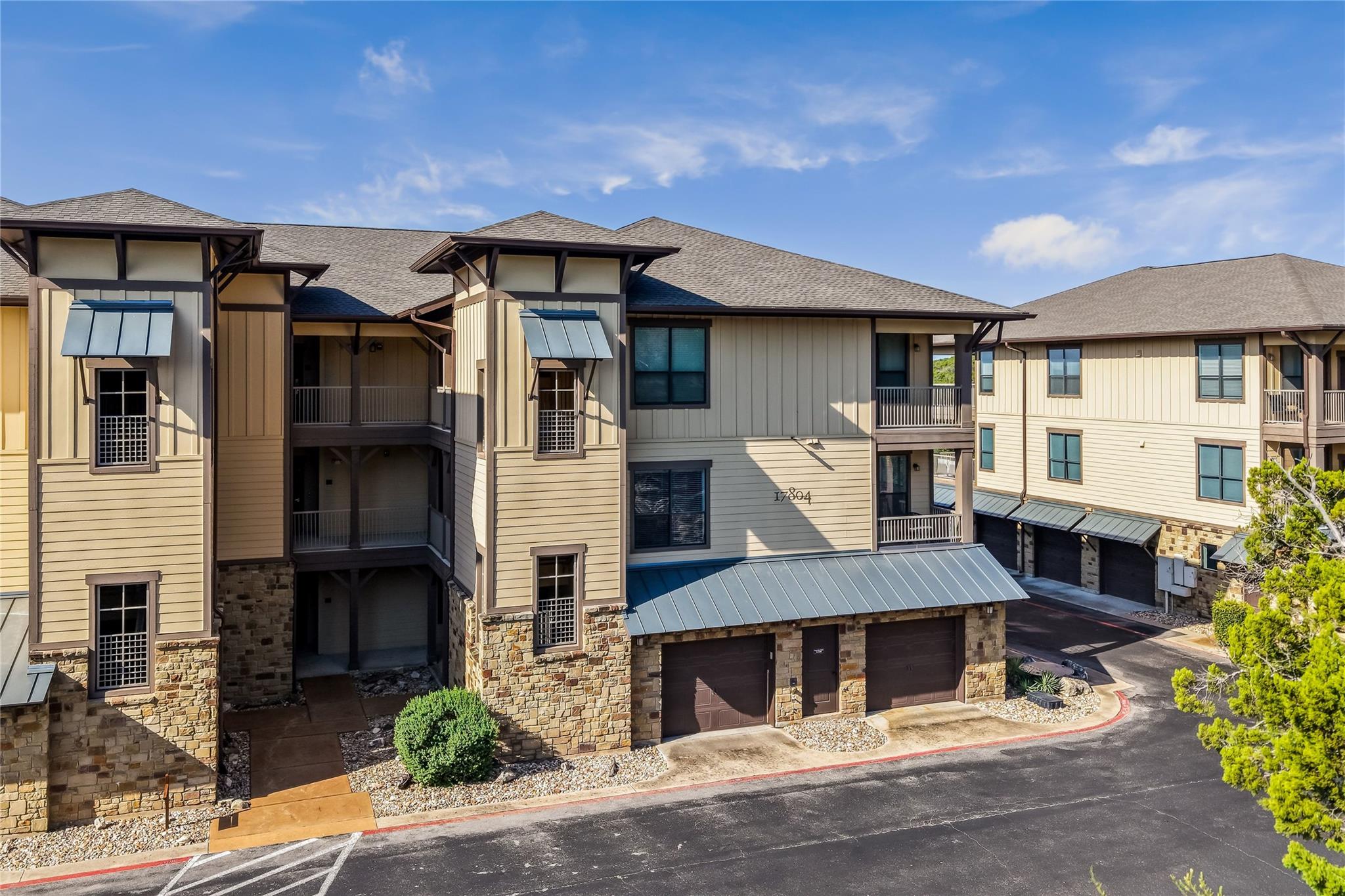 17804 Maritime Point