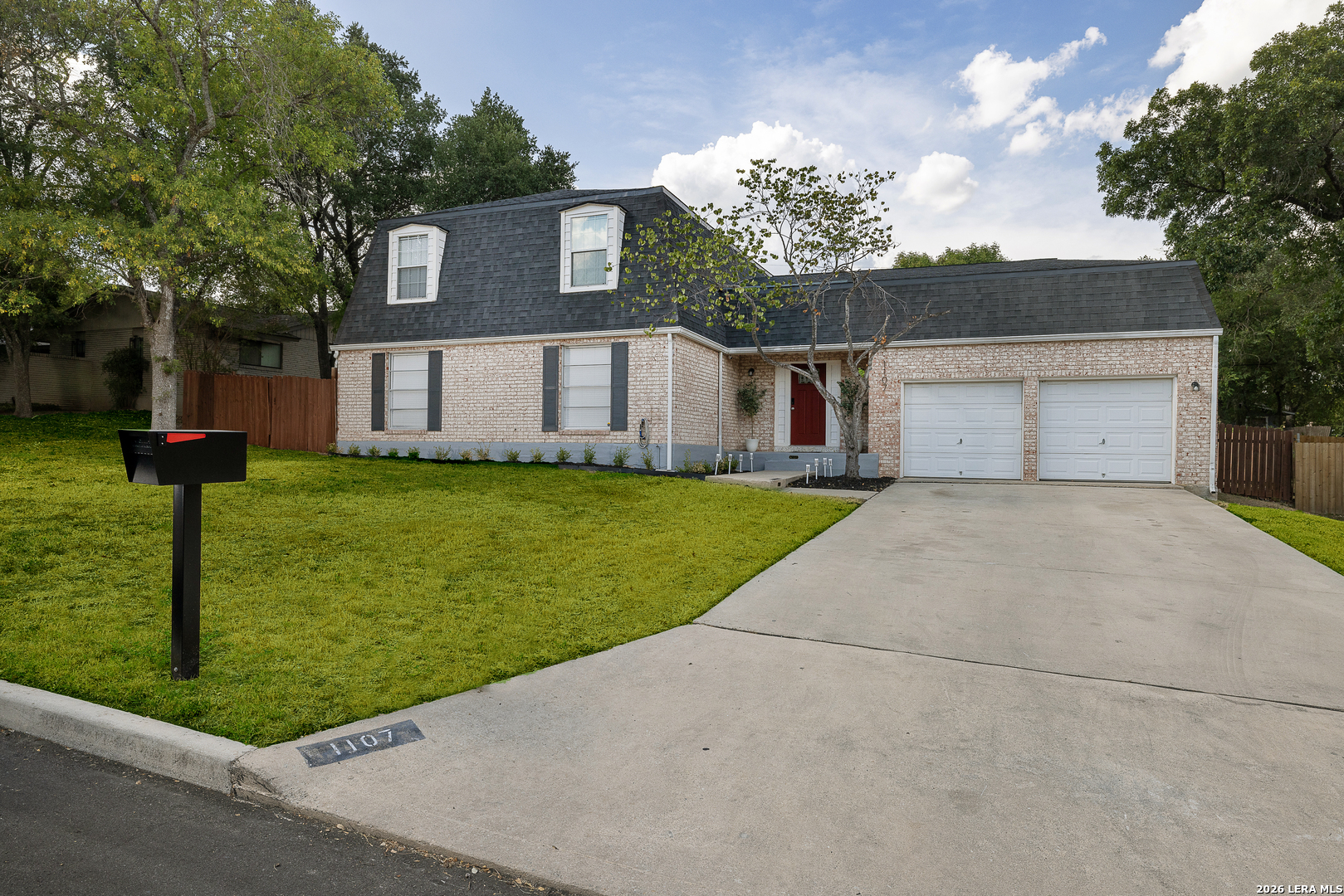 1107 Mount Riga, San Antonio, TX 78213 — photo 1