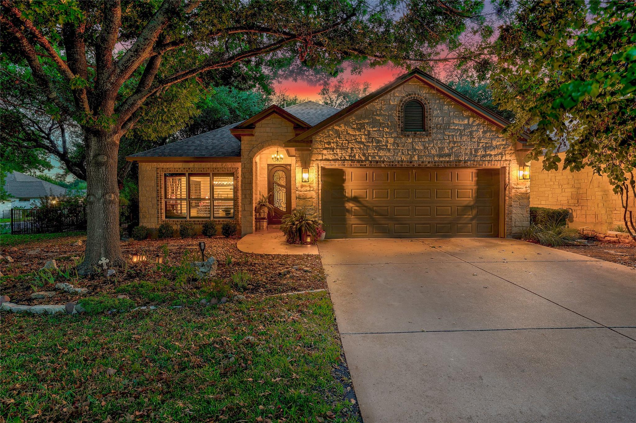 111 Brazos Dr, Georgetown, TX 78628 — photo 1