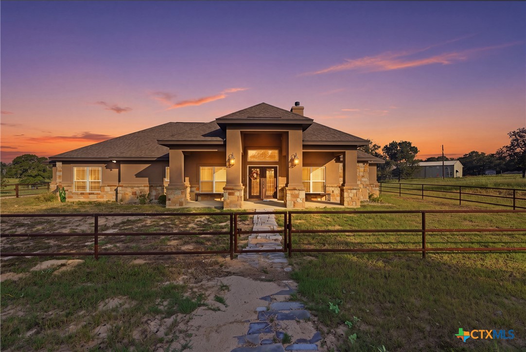 494 Flash Circle, Gonzales, TX 78648 — photo 1