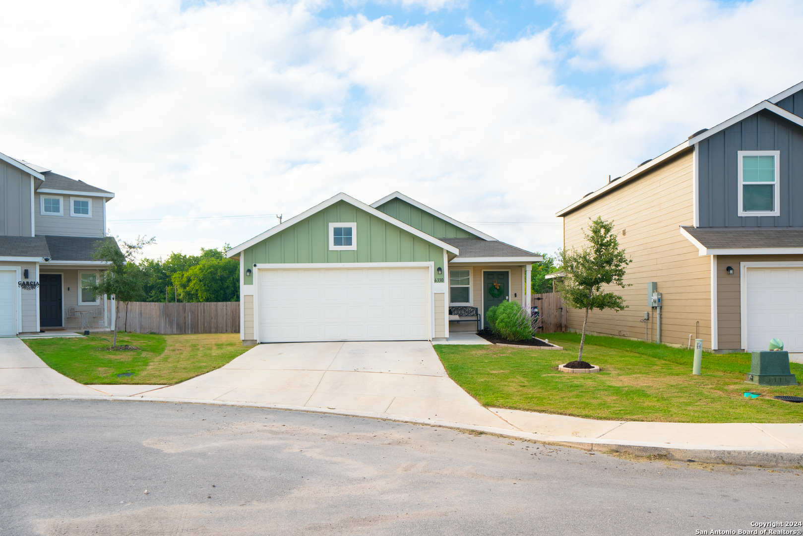 6330 SILVER PEGASUS, San Antonio, TX 78218 — photo 1