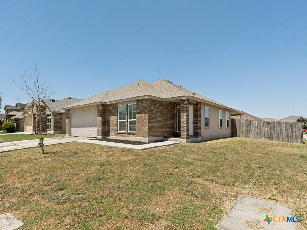 1440 Doncaster Drive, Seguin, TX 78155 — photo 1