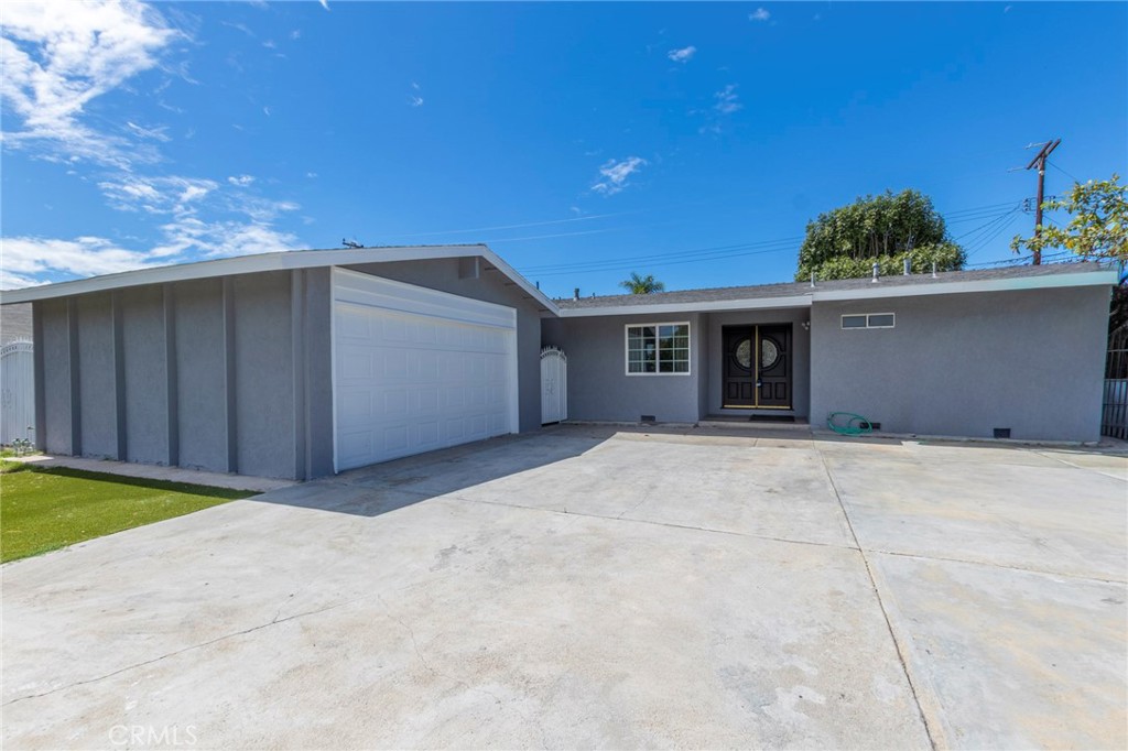 922 Toddy Street, Santa Ana, CA 92703 — photo 1