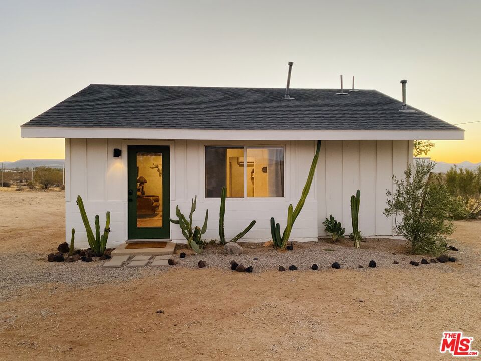 1016 Luna Mesa Road, Yucca Valley, CA 92284 — photo 1