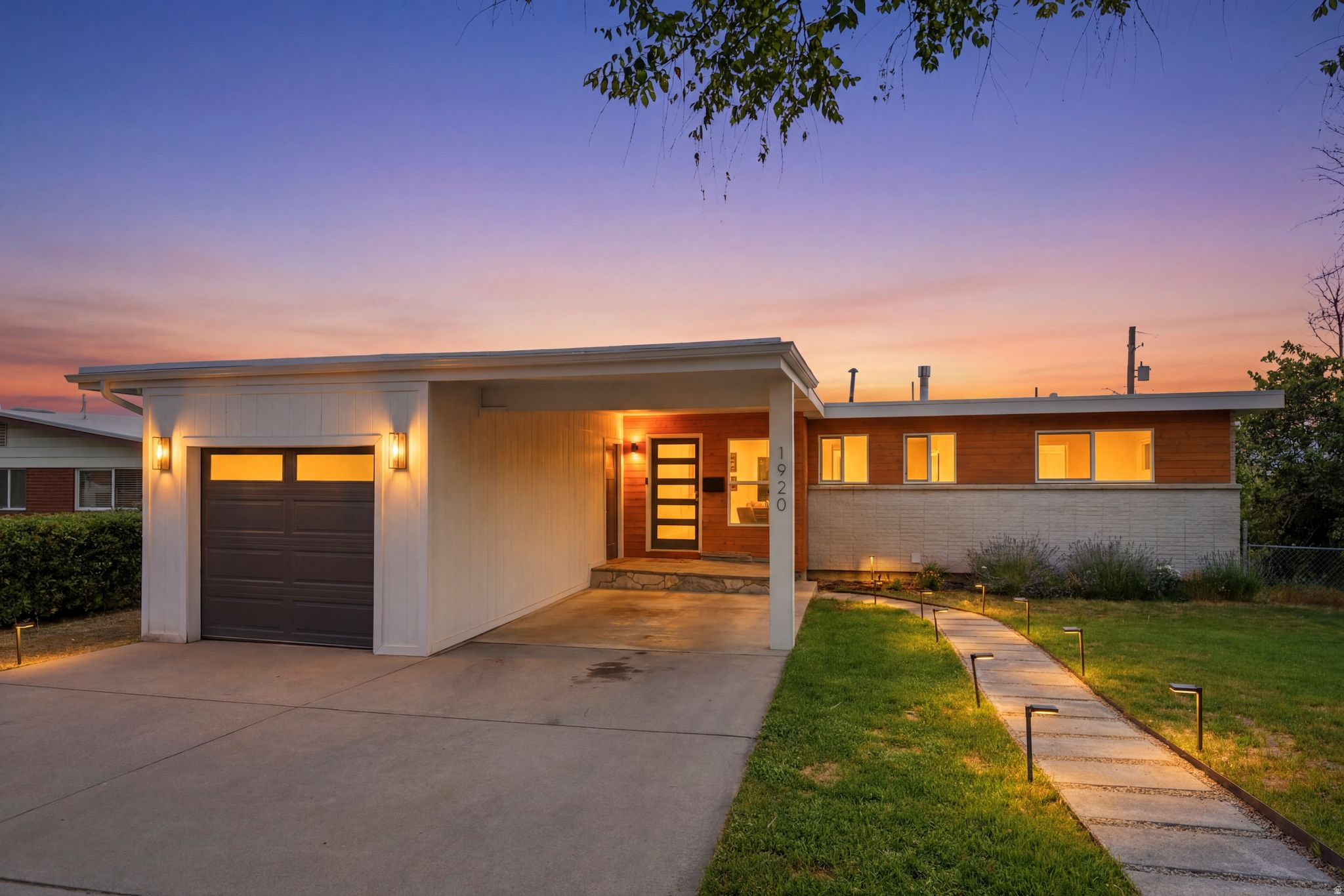 1920 S 2600 E, Salt Lake City, UT 84108 — photo 1
