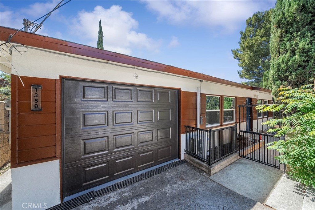 1350 East Hillcrest Drive, Thousand Oaks, CA 91362 — photo 1