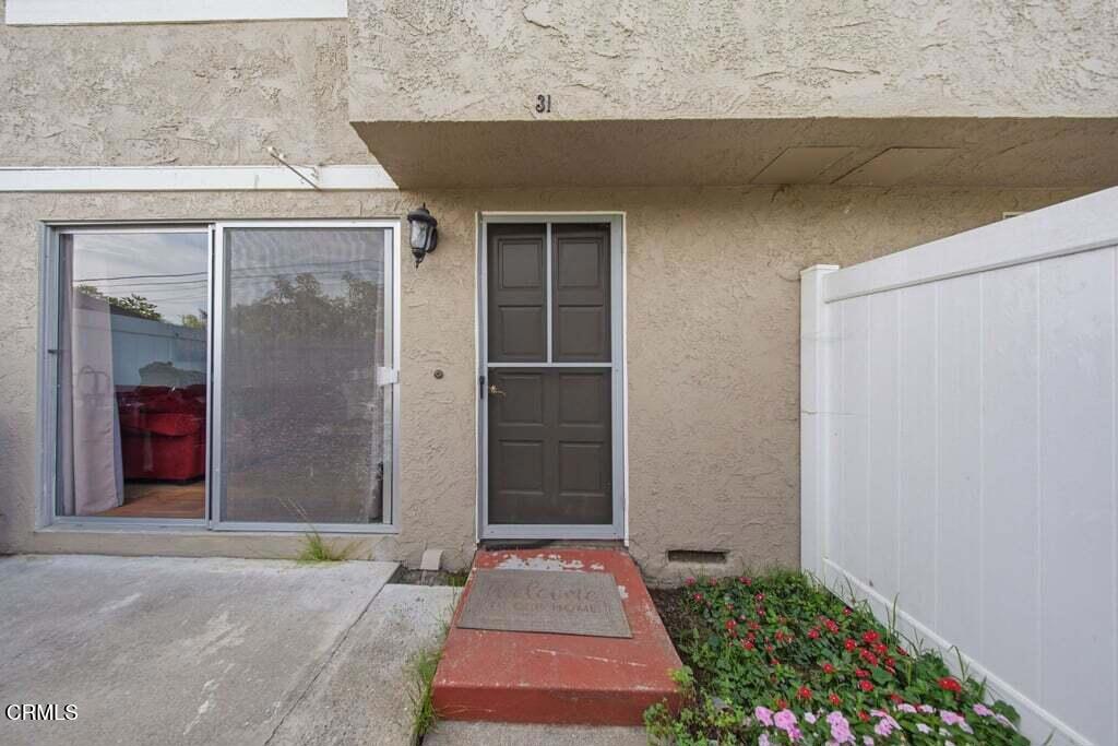 31 Bahia Circle, Santa Paula, CA 93060 — photo 1