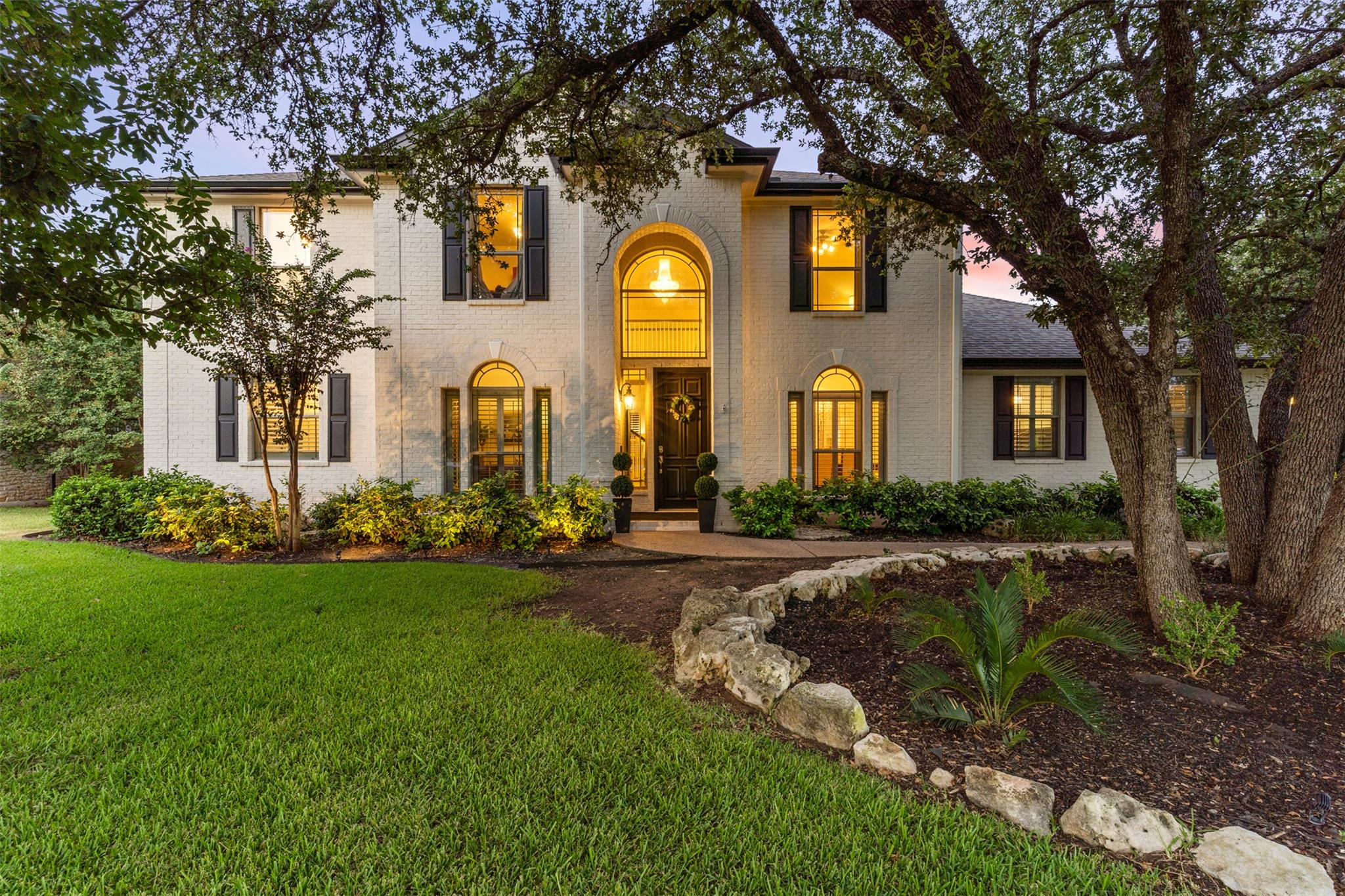 842  Sunfish St, Lakeway, TX 78734 — photo 1