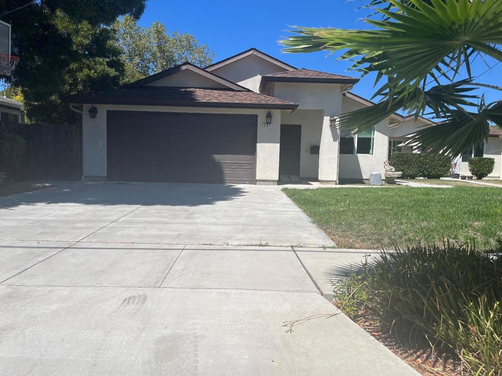 395 E 8th Street, Gilroy, CA 95020 — photo 1