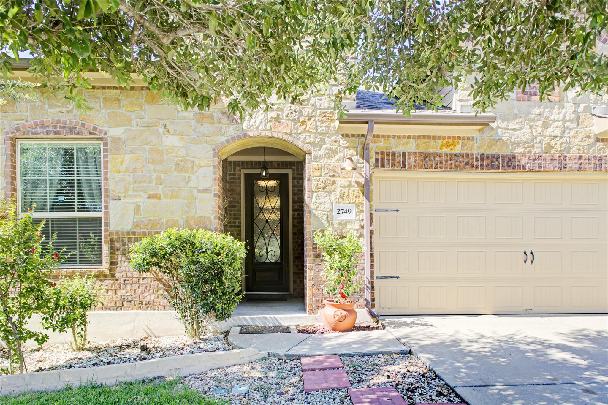 2749  Santa Ana Ln, Round Rock, TX 78665 — photo 1