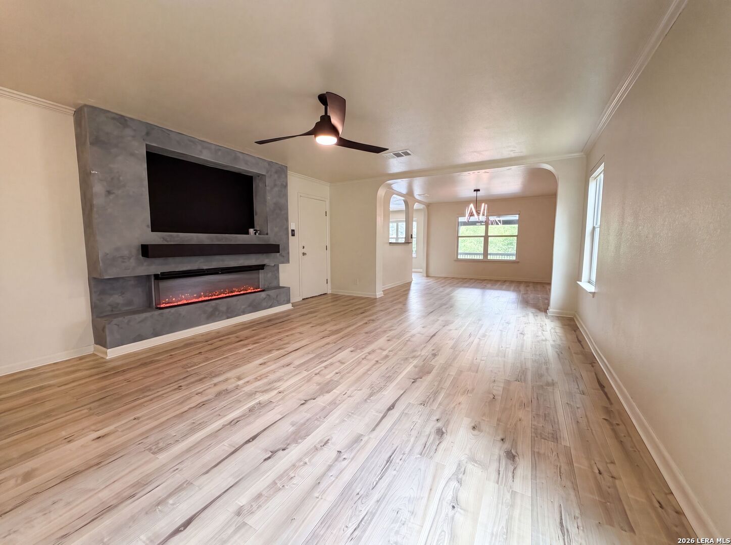 10602 SPRINGWOOD SQ, ,  78148 — photo 1