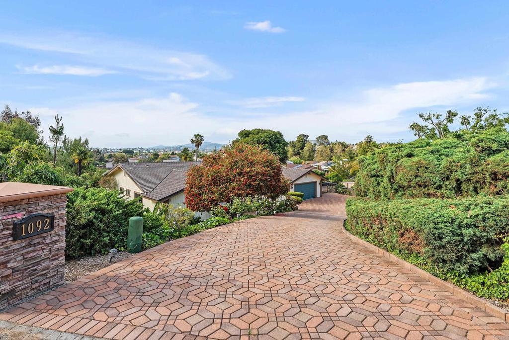 1092 Serena Way, San Marcos, CA 92078 — photo 1