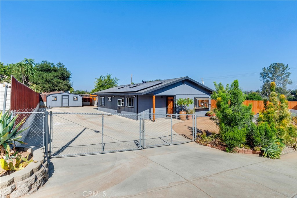 715 Las Ramblas, Fallbrook, CA 92028 — photo 1