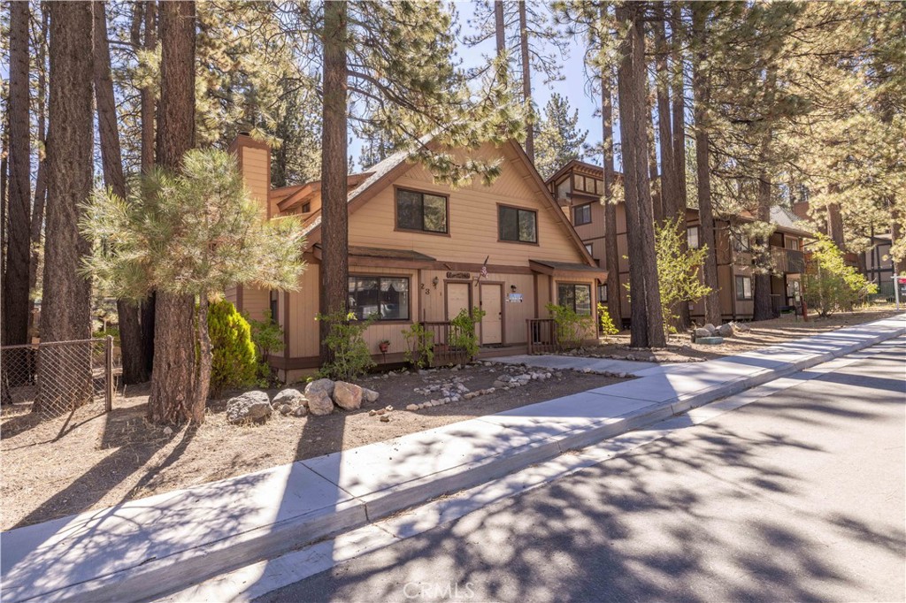 723 Summit 1, Big Bear, CA 92315 — photo 1