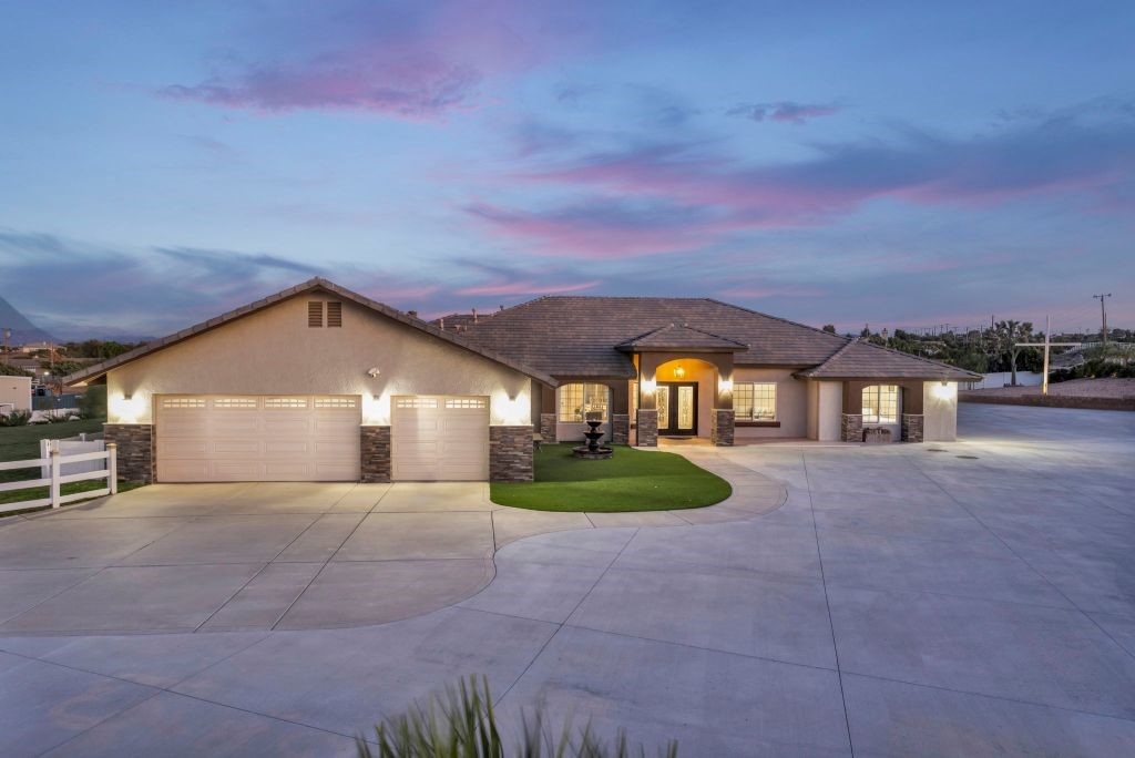 10525 Sage Street, Oak Hills, CA 92344 — photo 1