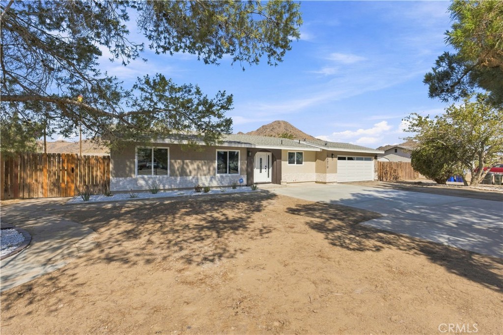 16070 Winnebago, Apple Valley, CA 92307 — photo 1