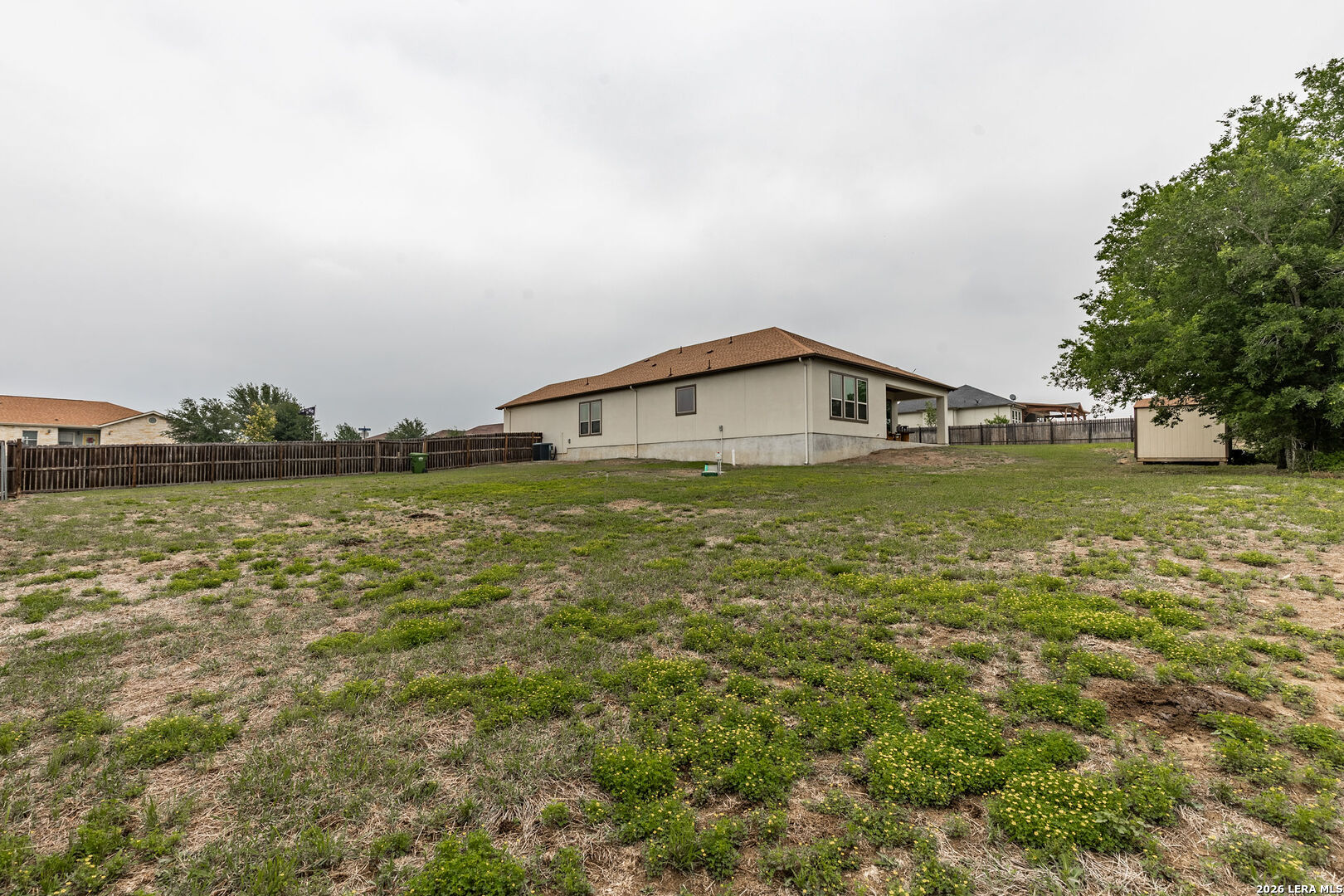 615 ABBOTT RDG, , 78152 — photo 1