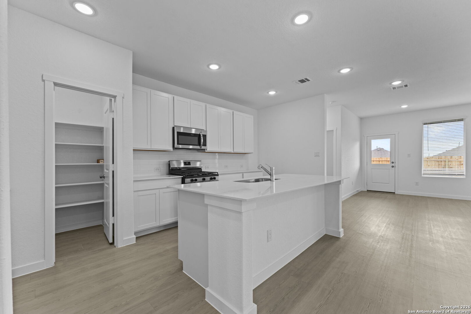 1875 Nuthatch Ridge, ,  78130 — photo 1