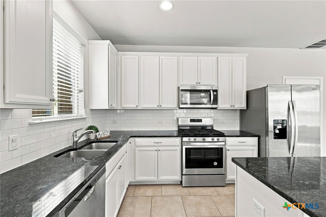 329 Bonnet, Georgetown, TX 78628 — photo 1