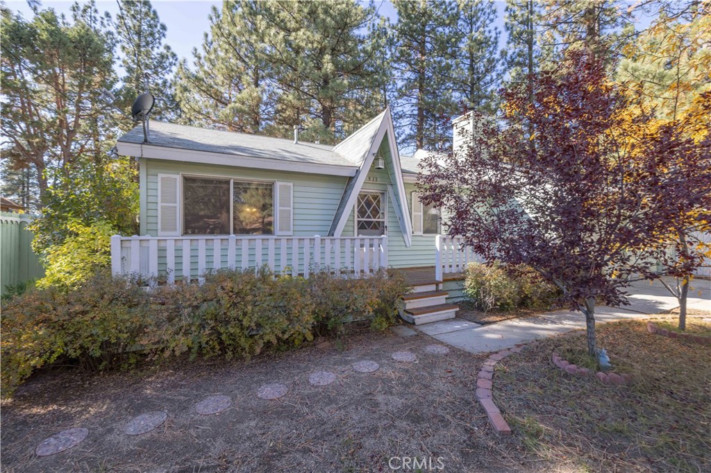 913 Tinkerbell Avenue, Big Bear, CA 92314 — photo 1