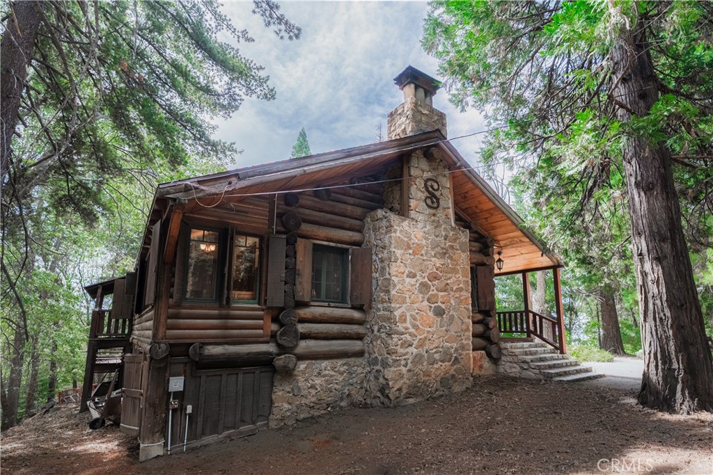 28879 Sycamore Drive, Lake Arrowhead, CA 92385 — photo 1