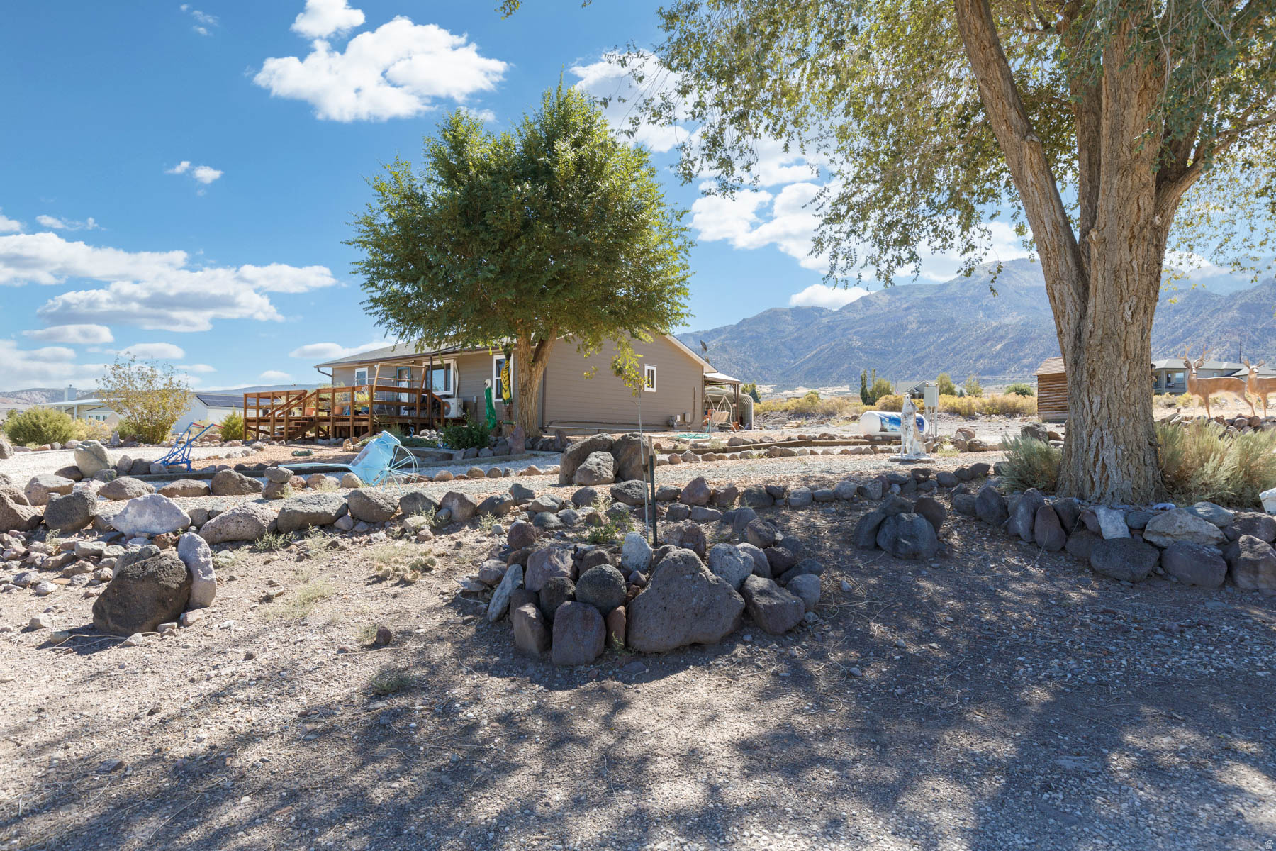 463 S MAIN, Annabella, UT 84711 — photo 1