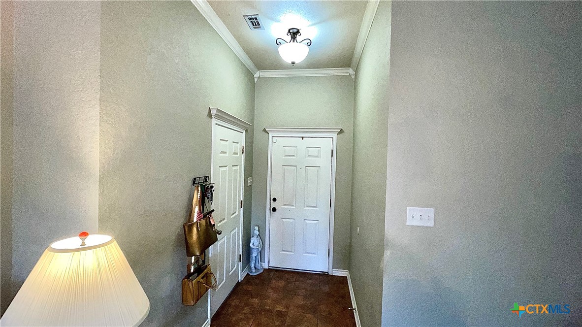 32 Tanyard