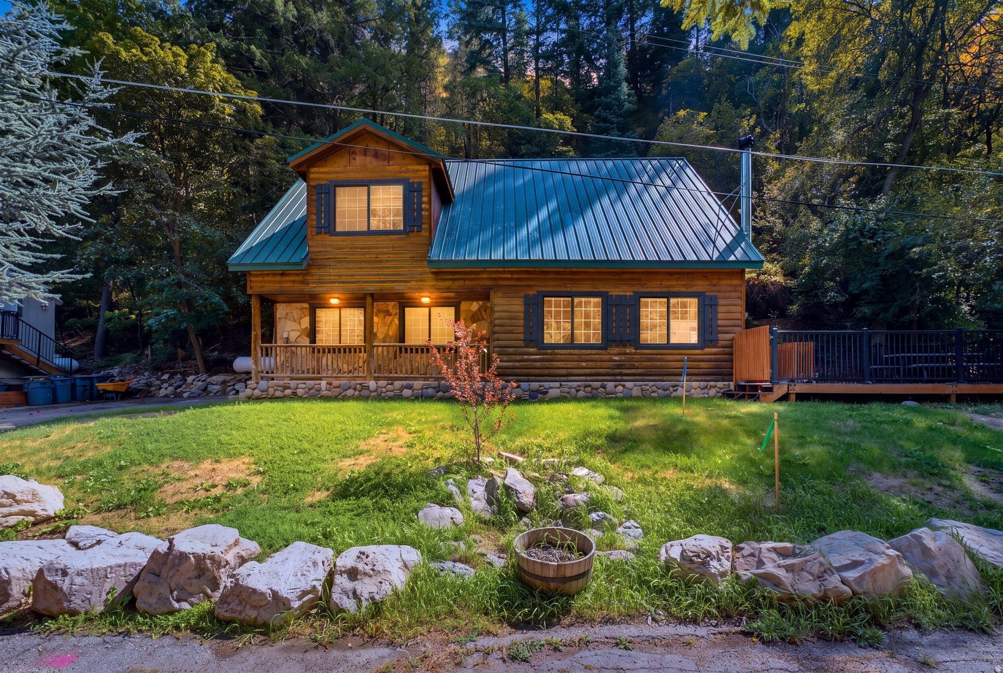 563  OGDEN CANYON, Ogden, UT 84401 — photo 1