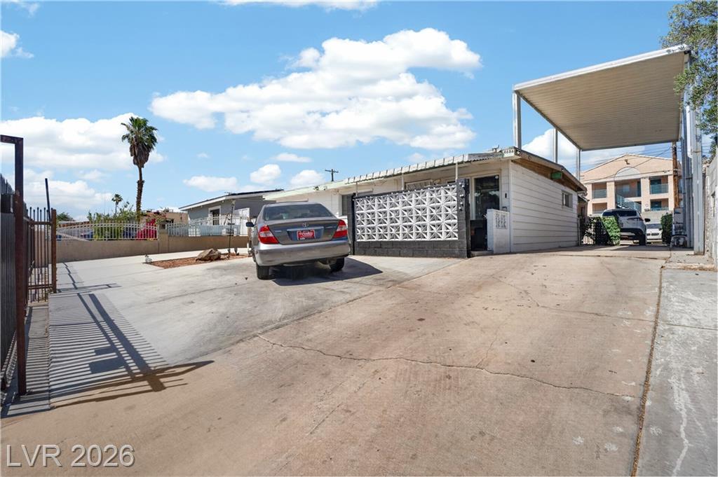 4686  Sheppard Drive, Las Vegas, NV 89122 — photo 1