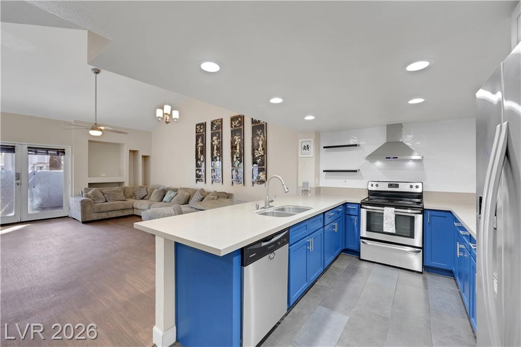 5635  Vineyard Lane, Las Vegas, NV 89110 — photo 1