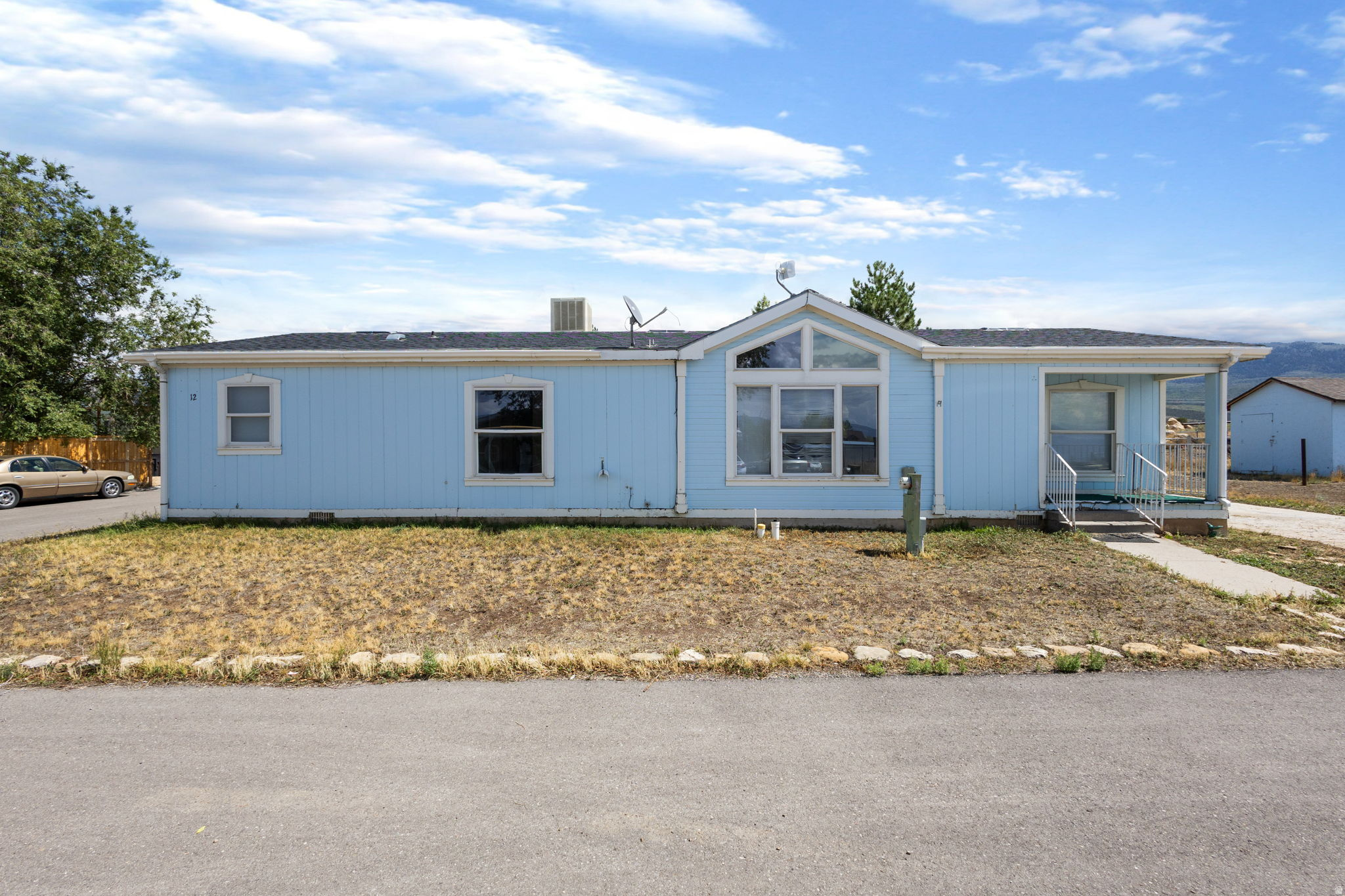 810 E 200 S #12