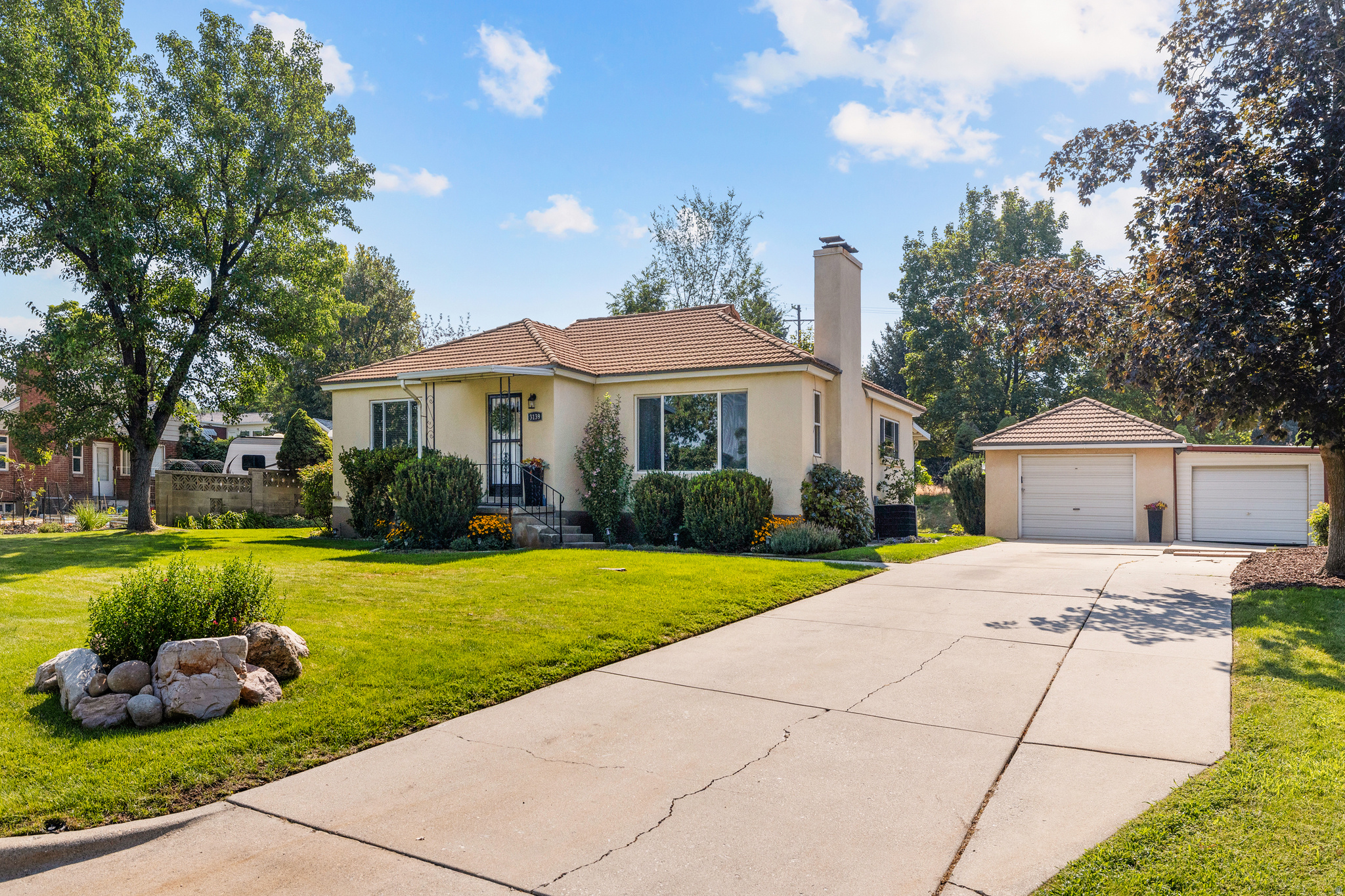 3139 S CRESTVIEW CIR, Bountiful, UT 84010 — photo 1