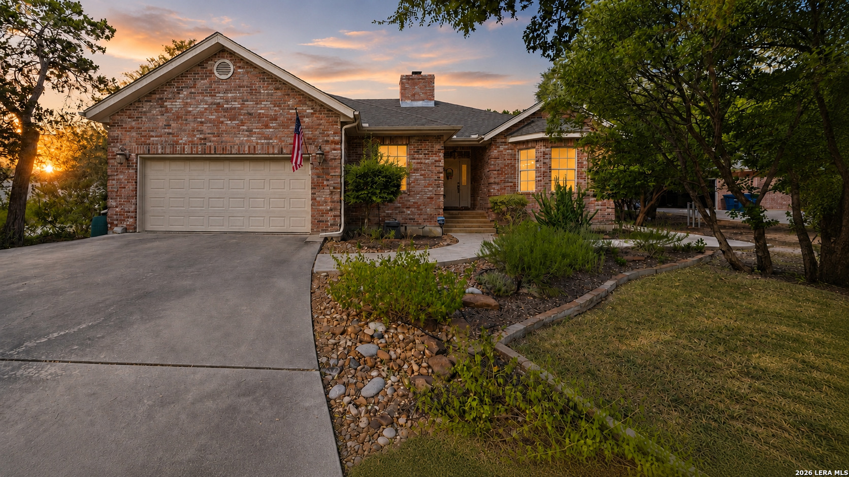632 MISSION VIEW CT, New Braunfels, TX 78130 — photo 1