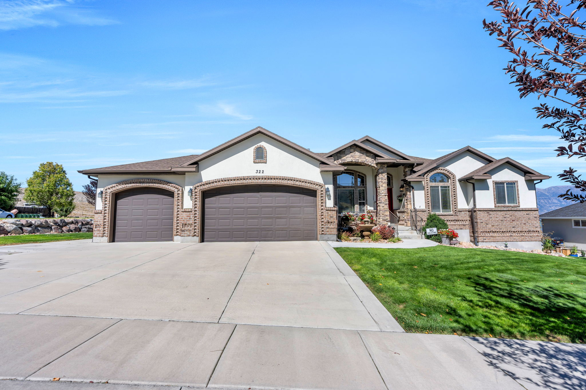 322 W LARIAT BLVD, Saratoga Springs, UT 84045 — photo 1