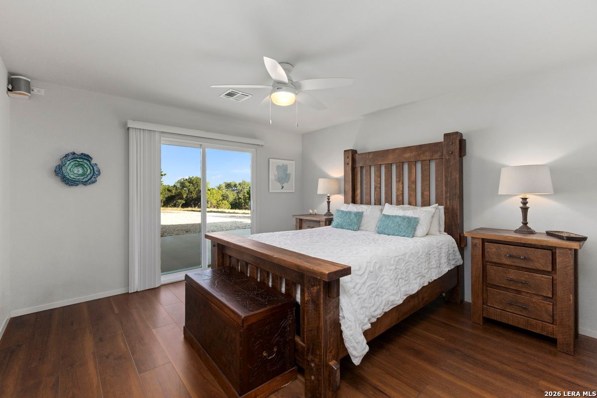103 Bluffview Cir, ,  78028 — photo 1