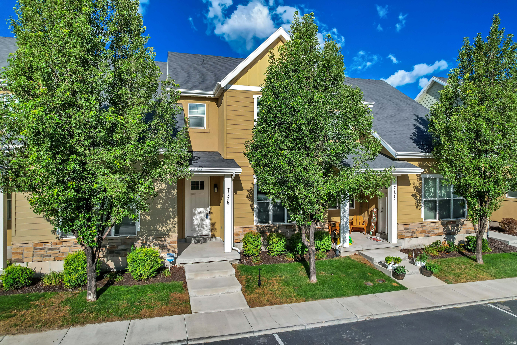 7176 S BEAMON ST, West Jordan, UT 84084 — photo 1