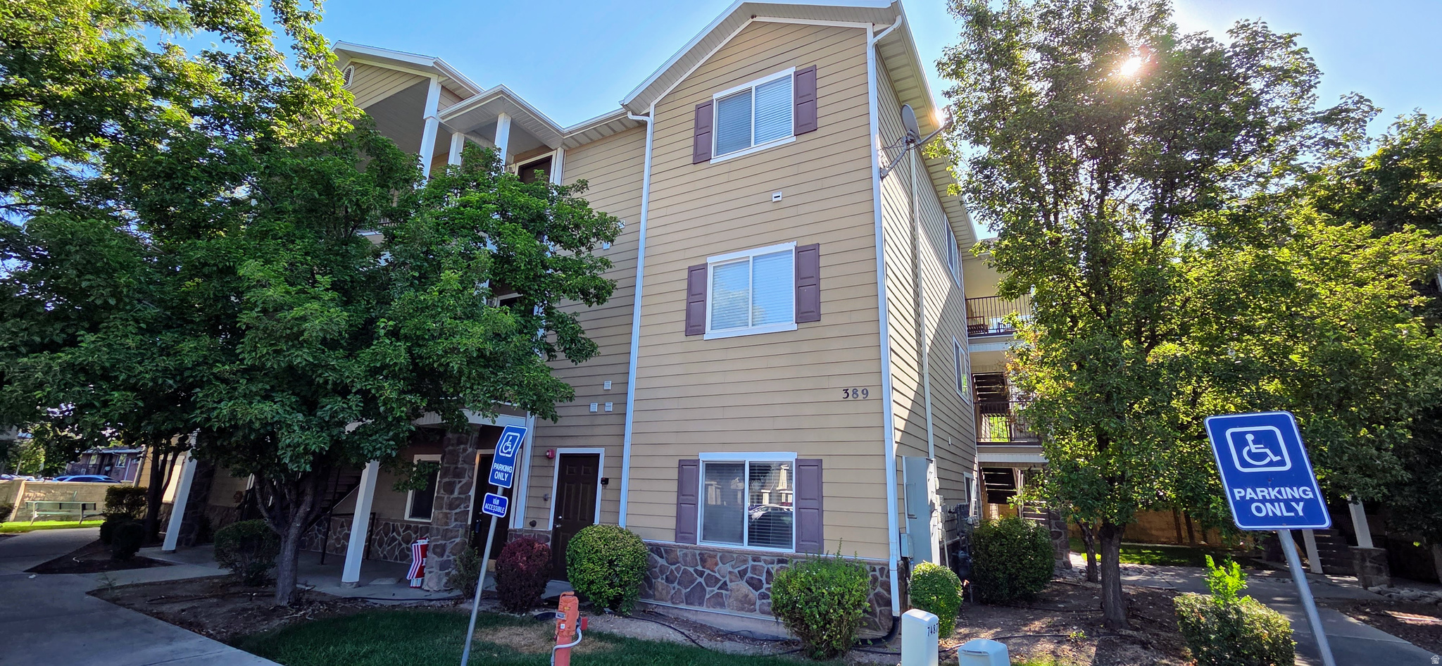 389 S STATE ST #16, Provo, UT 84606 — photo 1