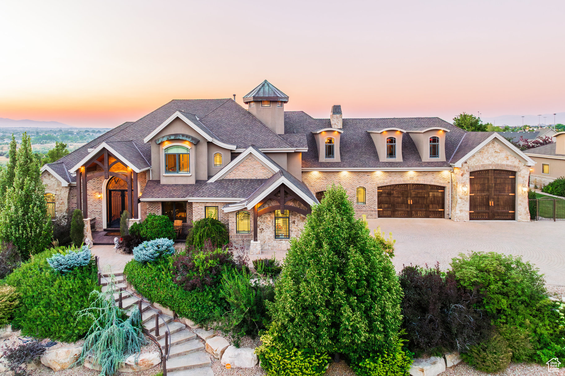 694 W CEPHUS RD, Draper, UT 84020 — photo 1