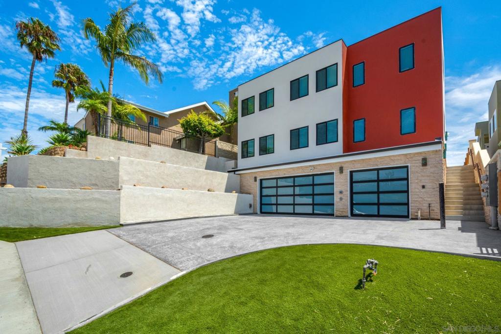 1251 1253 Van Nuys St, San Diego, CA 92109 — photo 1
