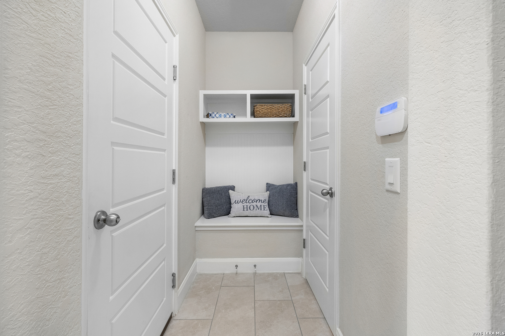 444 Whistlers Way, ,  78070 — photo 1