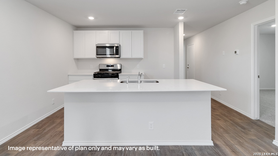 126 Purple Carib, , 78253 — photo 1