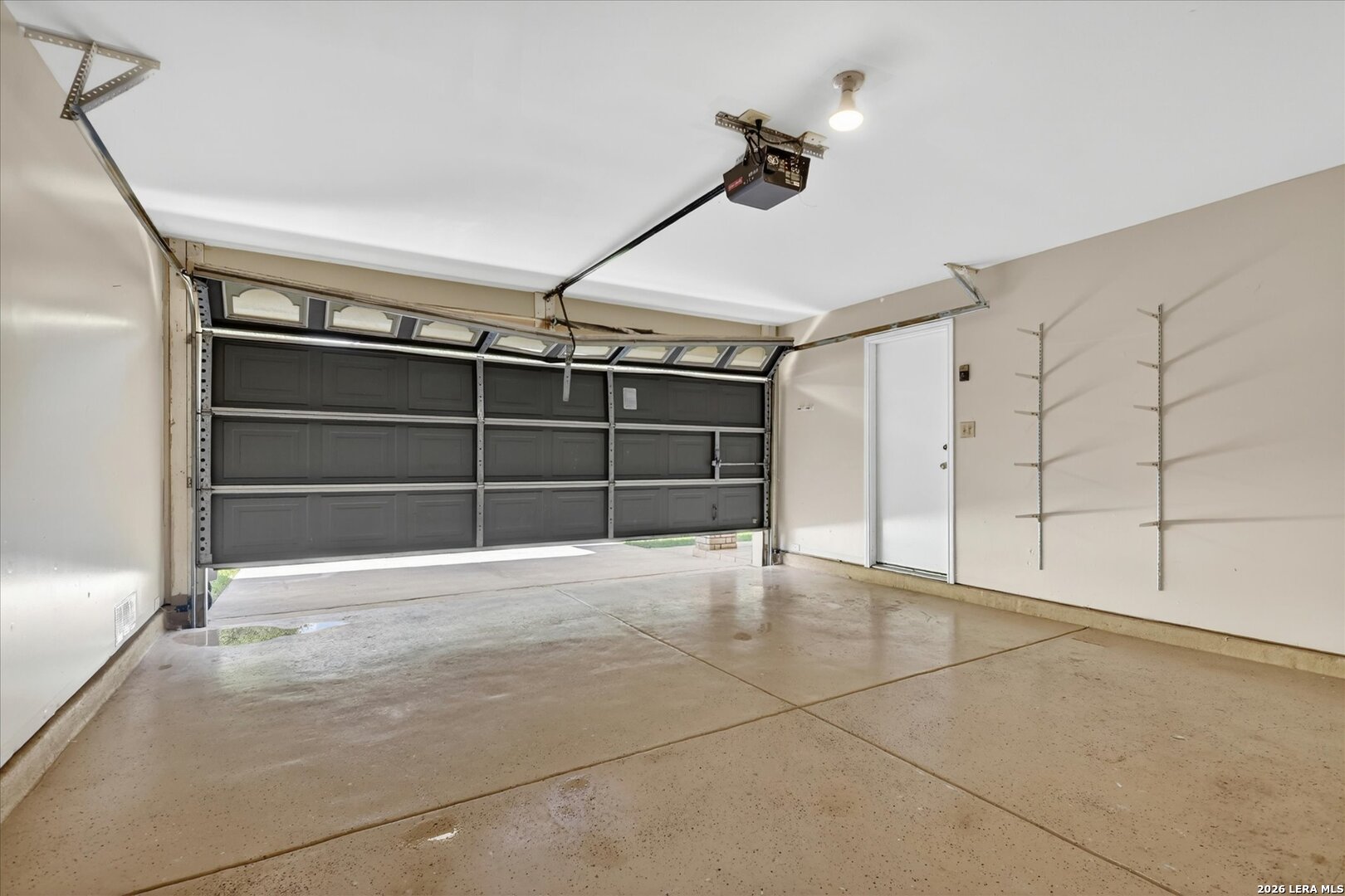 22023 legend point, ,  78258 — photo 1