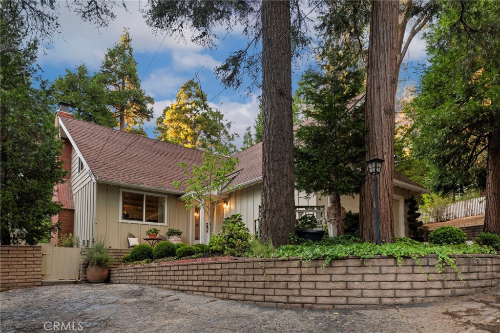 150 Marshall Road, Lake Arrowhead, CA 92352 — photo 1