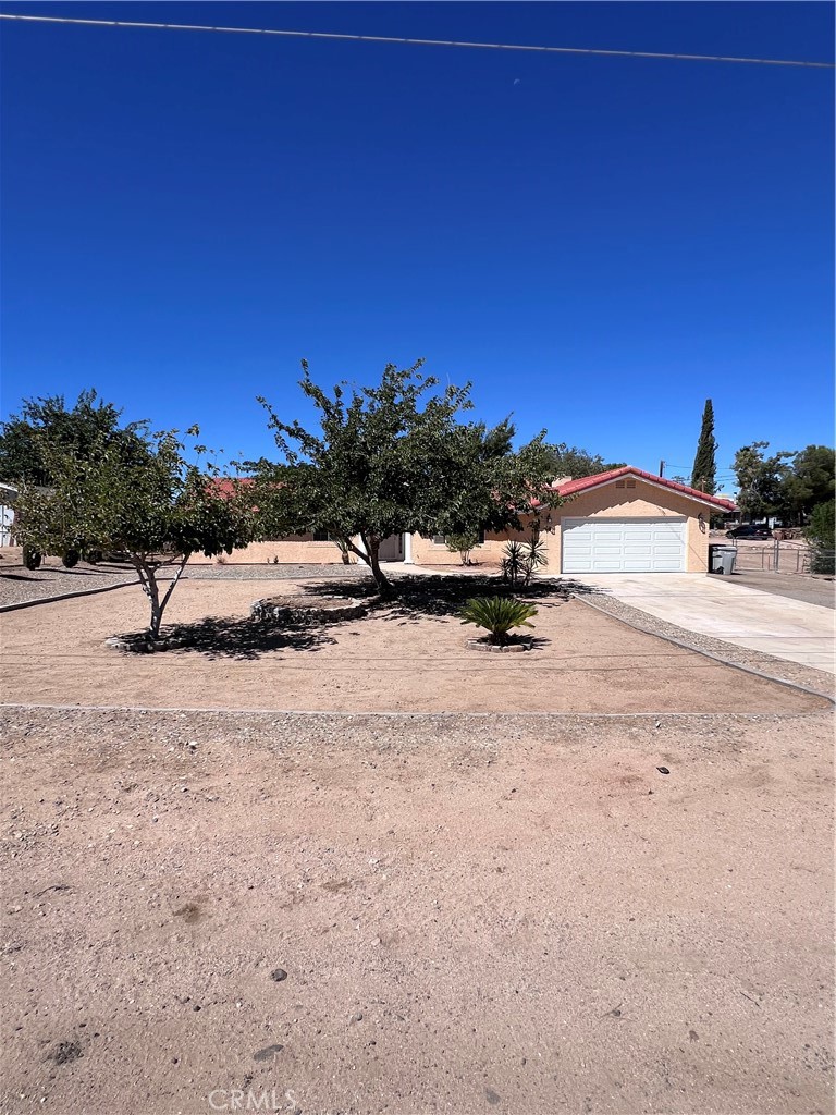 11490 4th, Hesperia, CA 92345 — photo 1