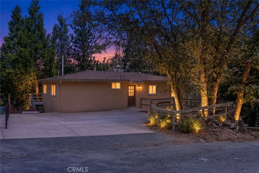 27508 School, Lake Arrowhead, CA 92352 — photo 1