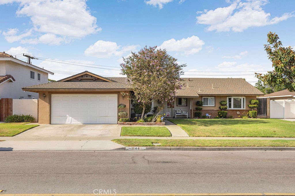 1144 El Camino Dr, Costa Mesa, CA 92626 — photo 1