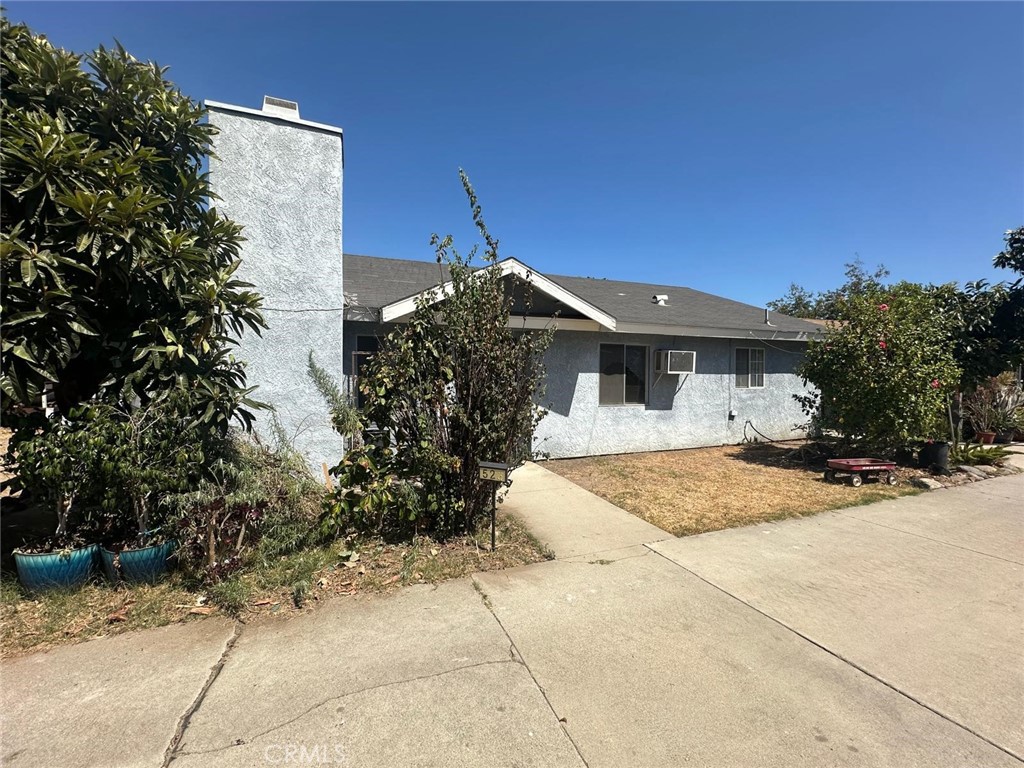 523 W Locust Street, Ontario, CA 91762 — photo 1