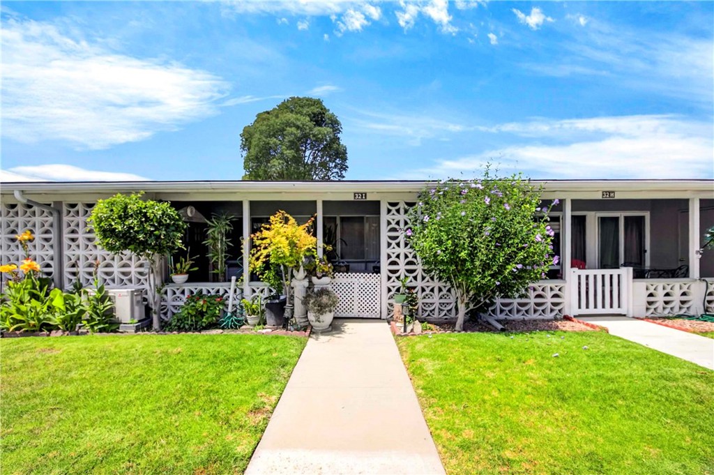 13730 Annandale Drive 32-I, Seal Beach, CA 90740 — photo 1