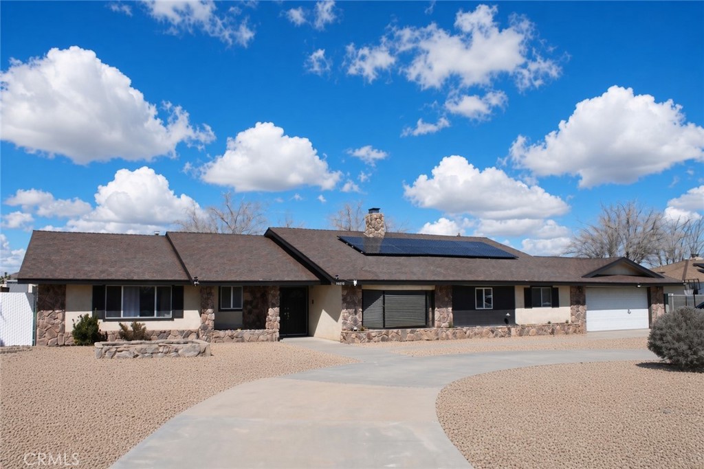 14010 Jicarilla Rd, Apple Valley, CA 92307 — photo 1